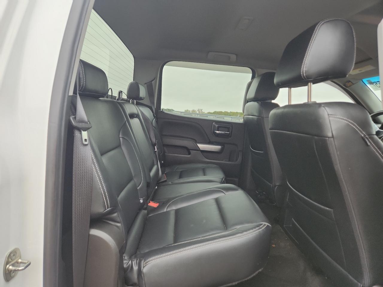 CHEVROLET SILVERADO C1500 LT