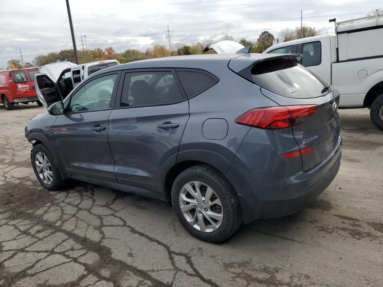 HYUNDAI TUCSON SE
