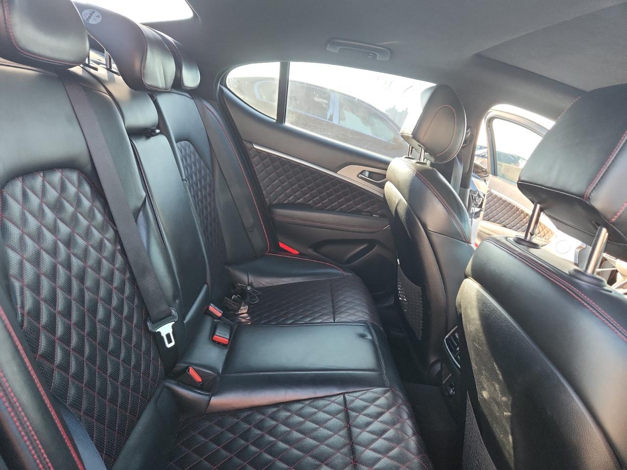 GENESIS G70 PRESTIGE