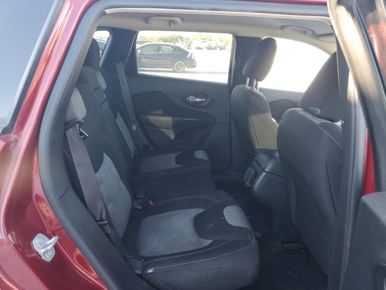 JEEP GRAND CHEROKEE SPORT