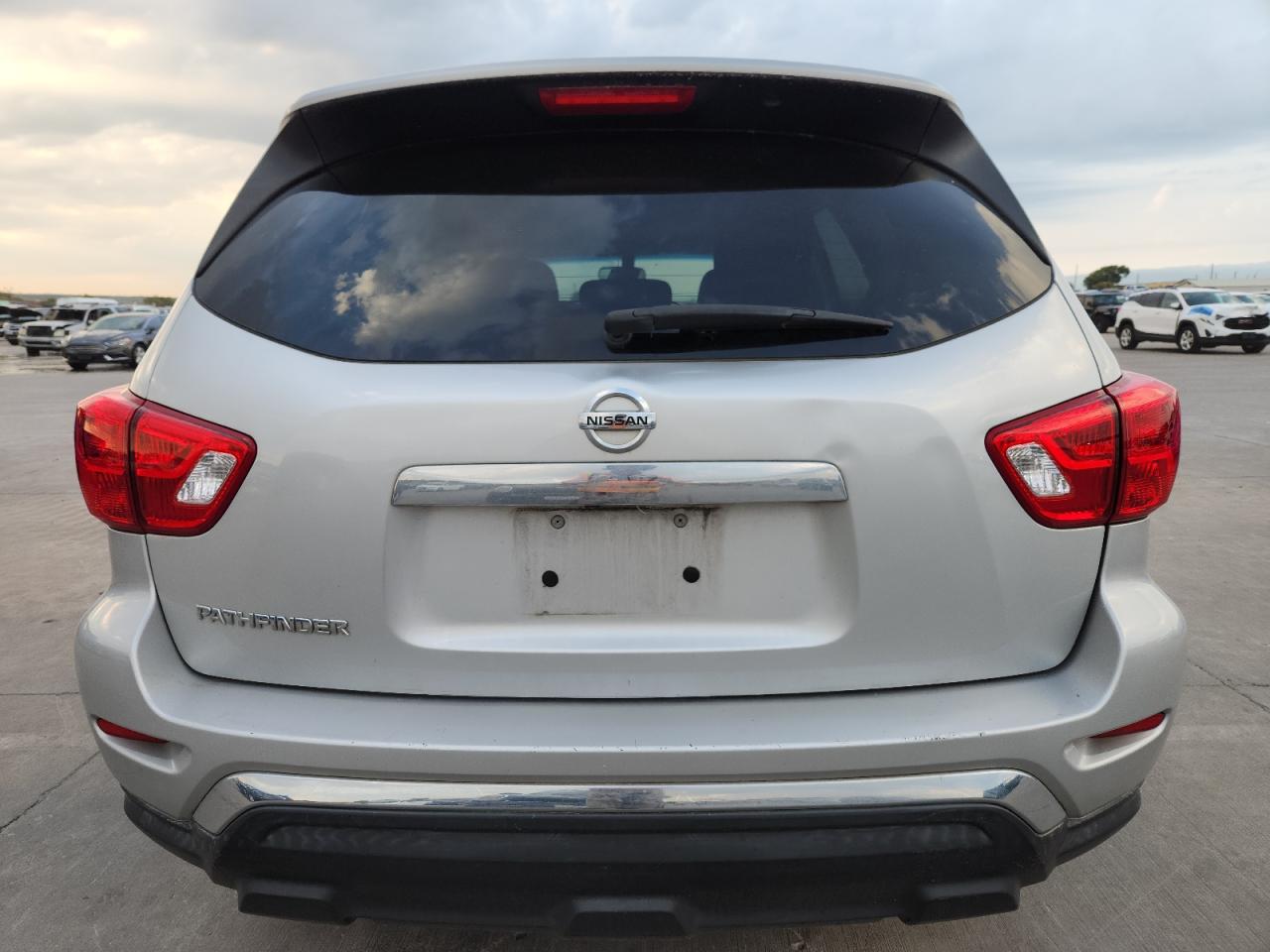 Lot #3317693065 2017 NISSAN PATHFINDER