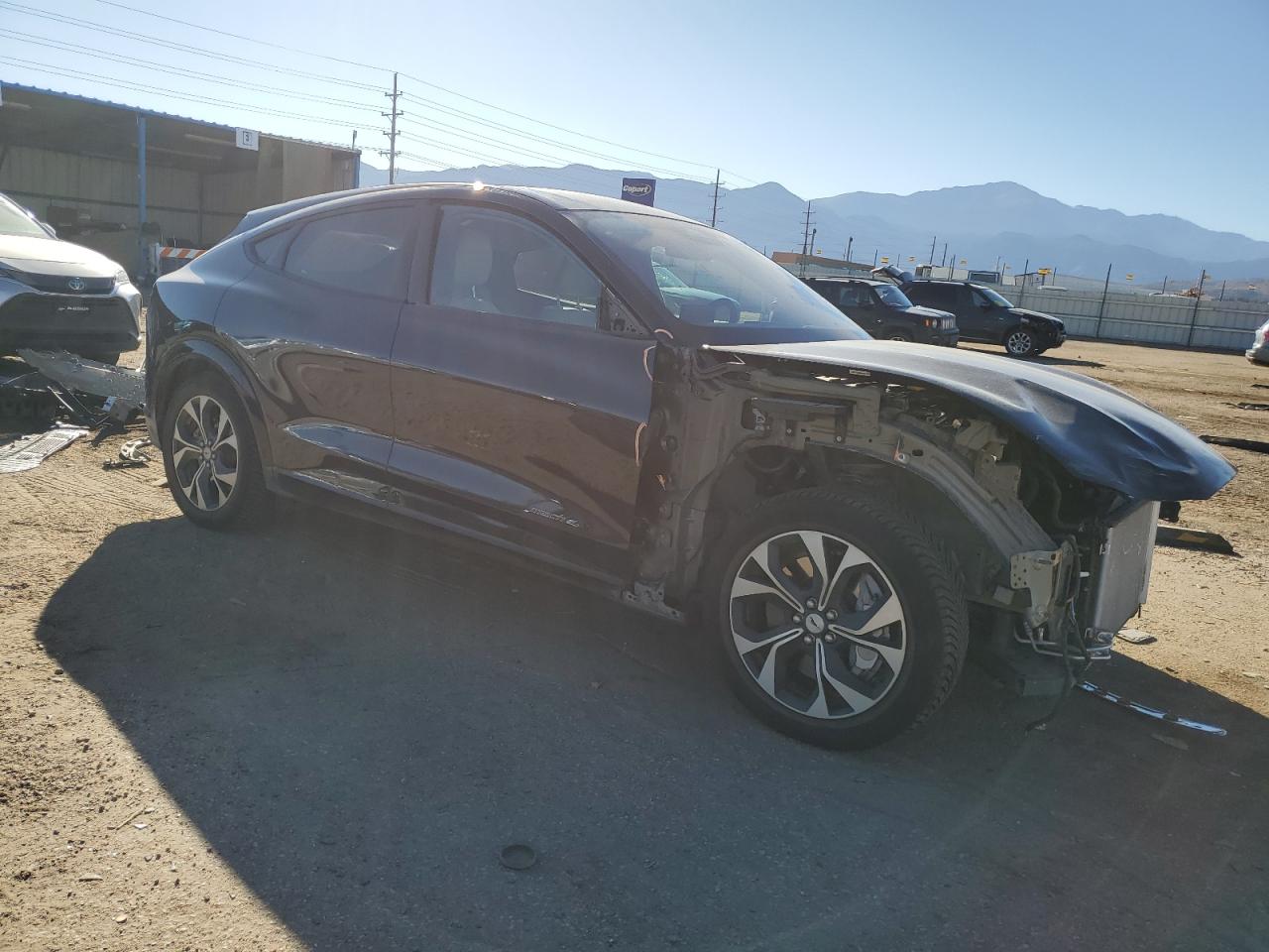 FORD MUSTANG PREMIUM