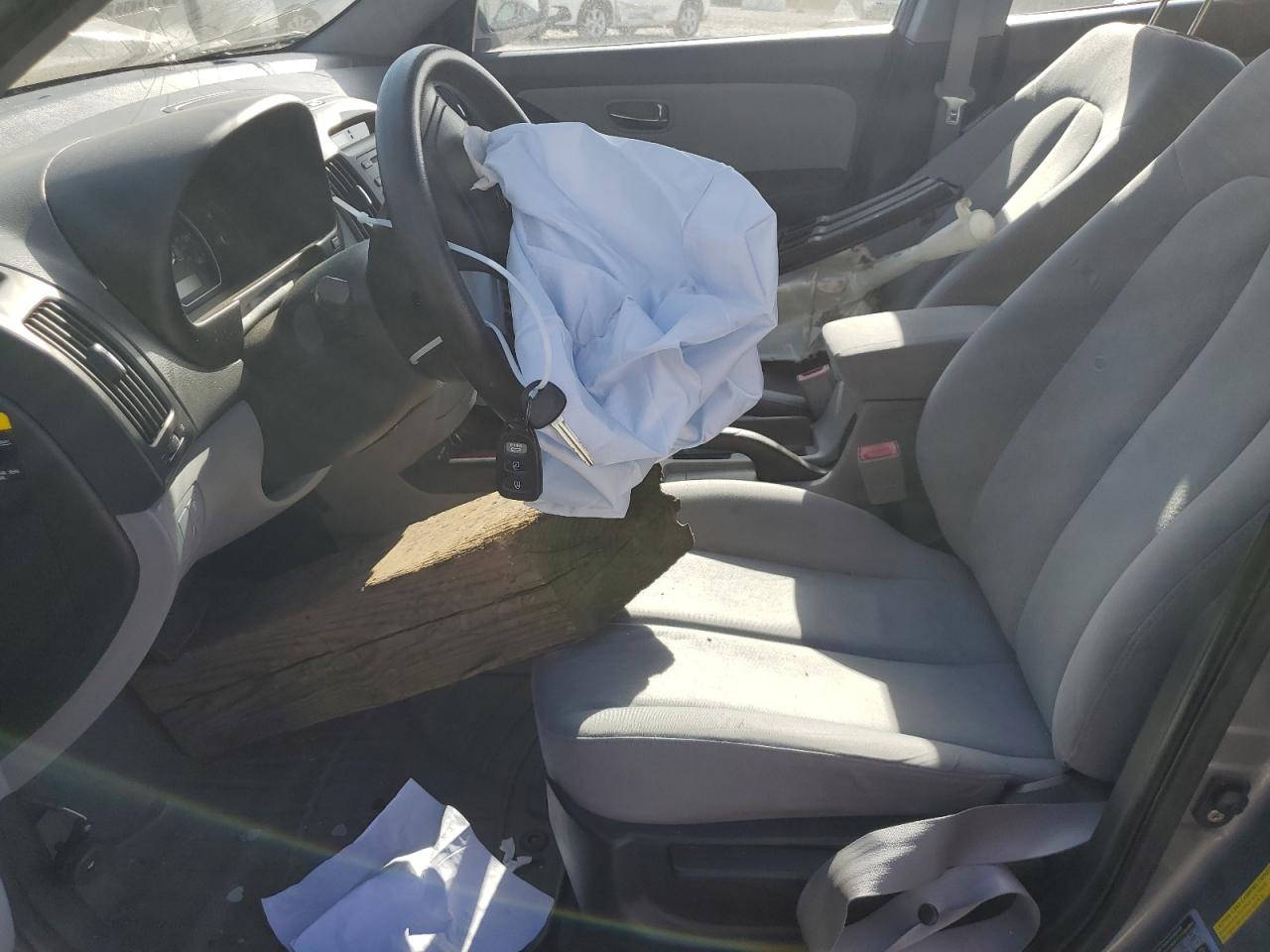 Lot #3308281157 2010 HYUNDAI ELANTRA BLUE