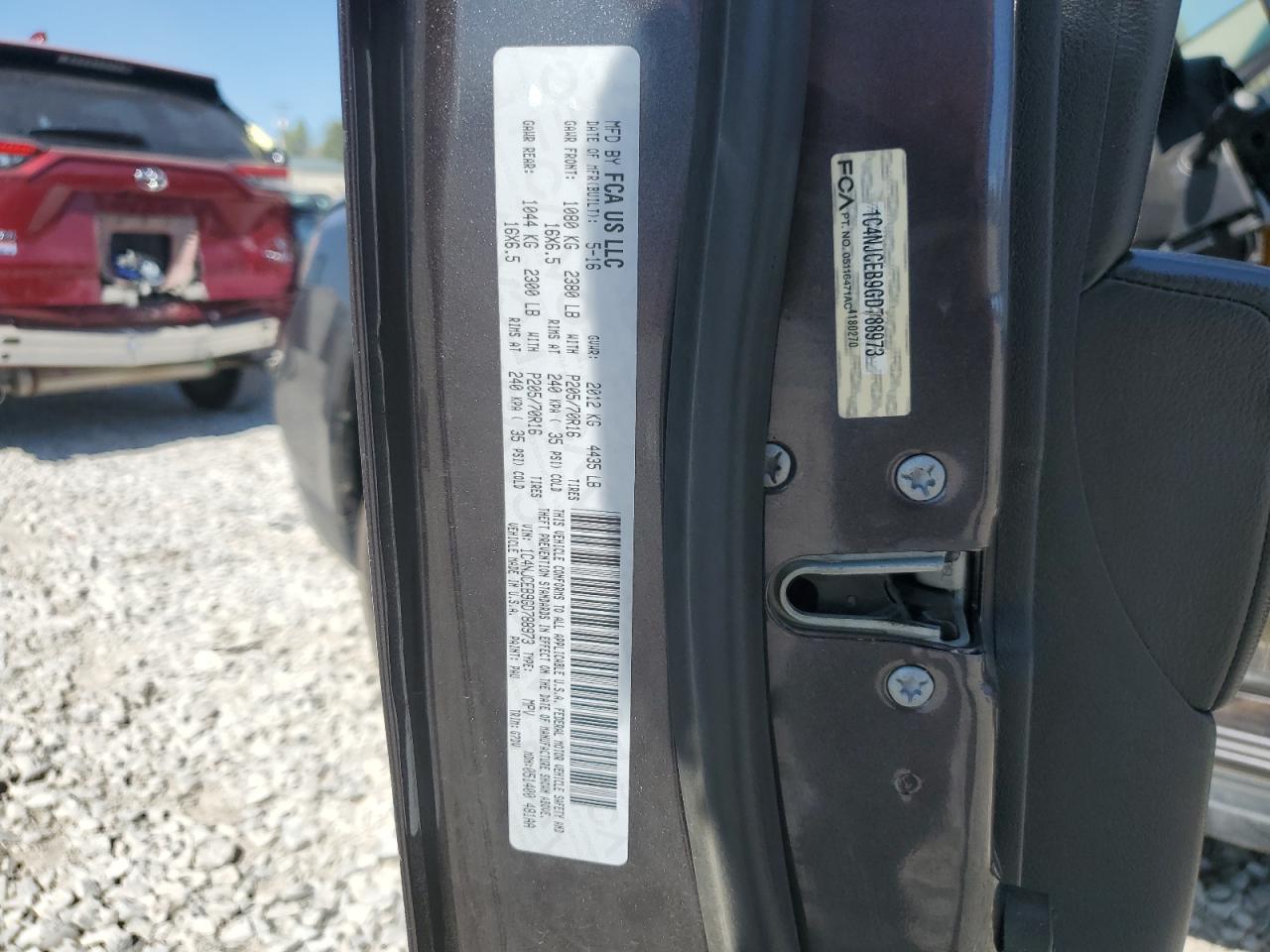 JEEP COMPASS LATITUDE