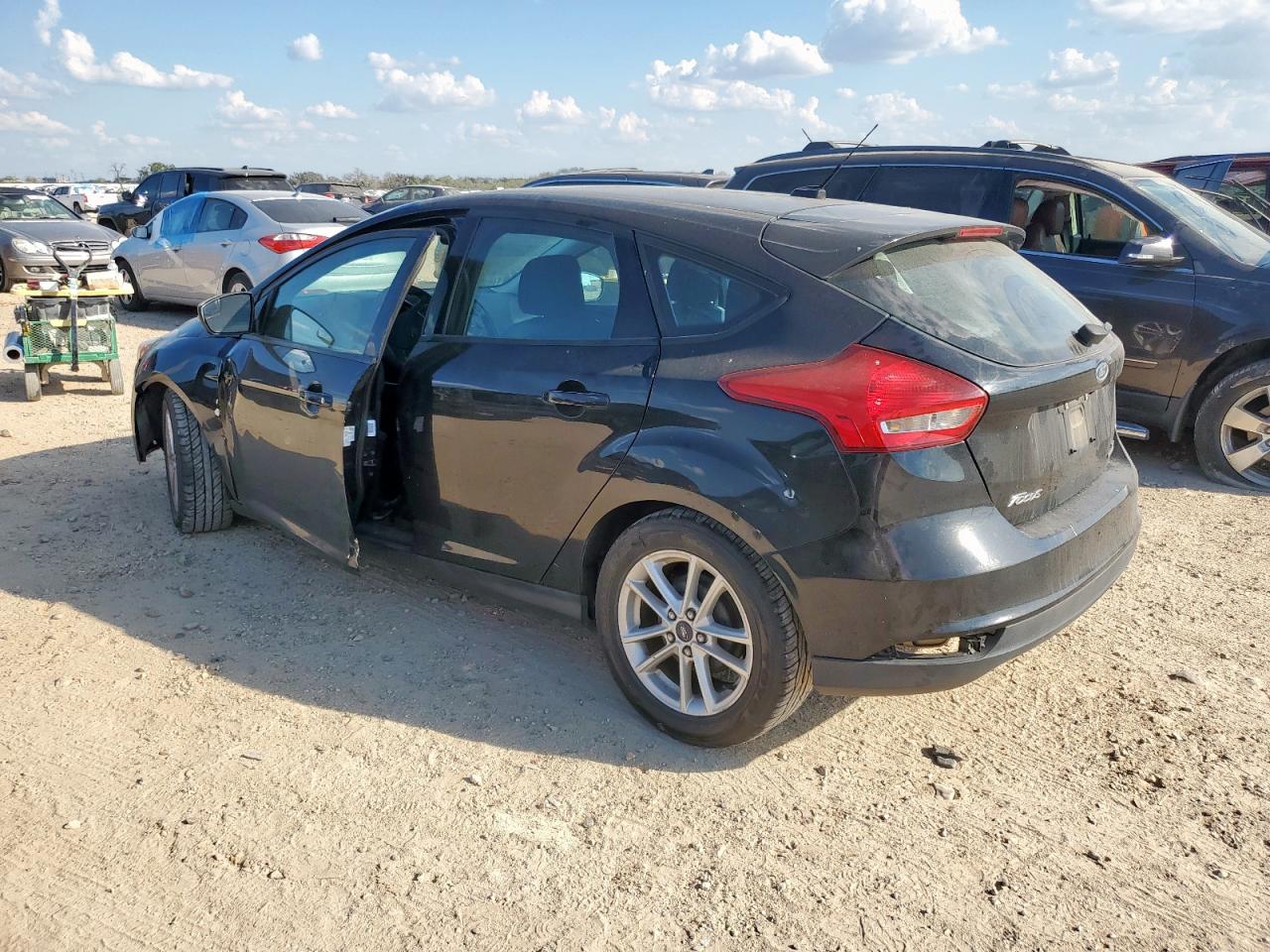 FORD FOCUS SE