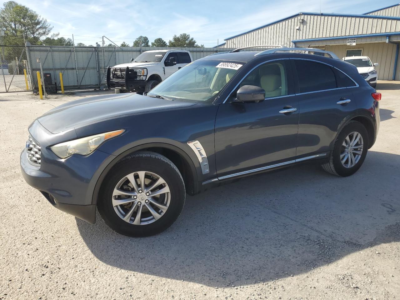 INFINITI FX35