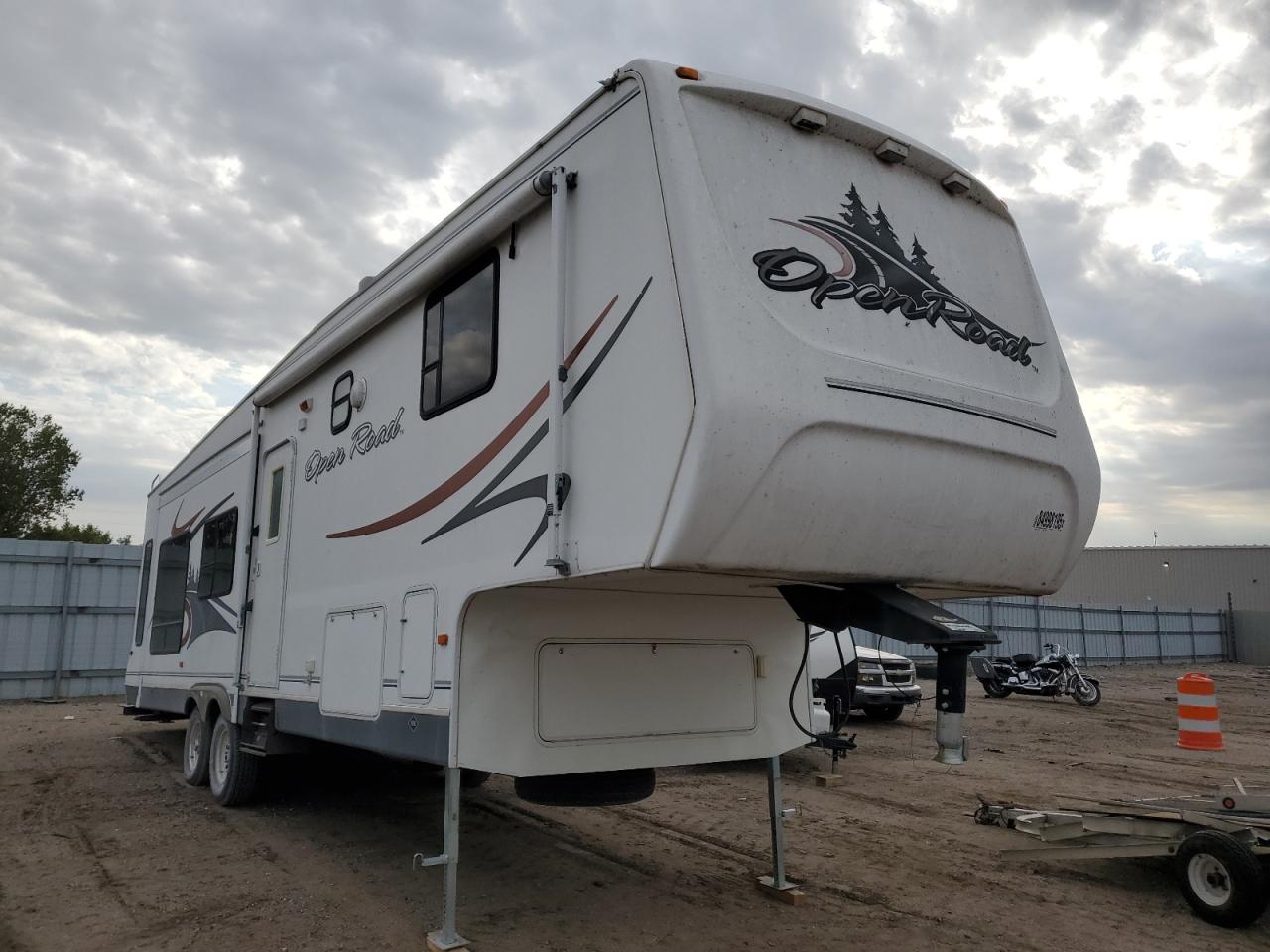 Lot #3302713018 2006 PILGRIM OPEN RANGE