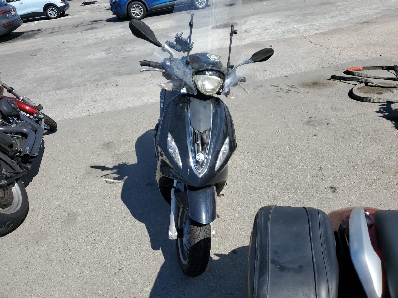 Lot #3268334023 2014 PIAGGIO FLY 150
