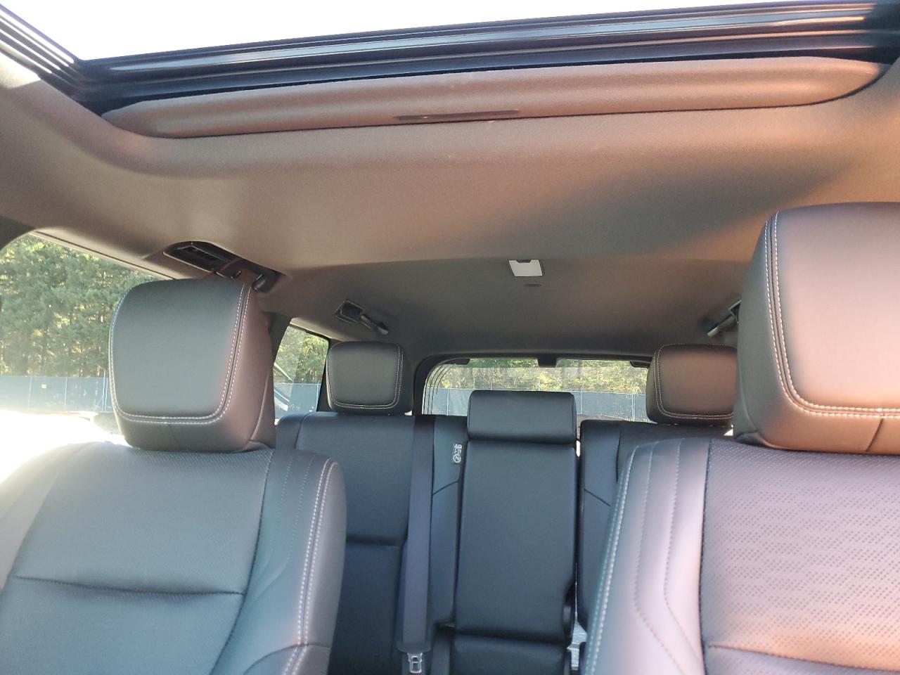 TOYOTA LAND CRUISER BASE