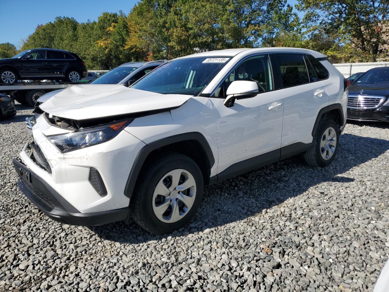 TOYOTA RAV4 LE