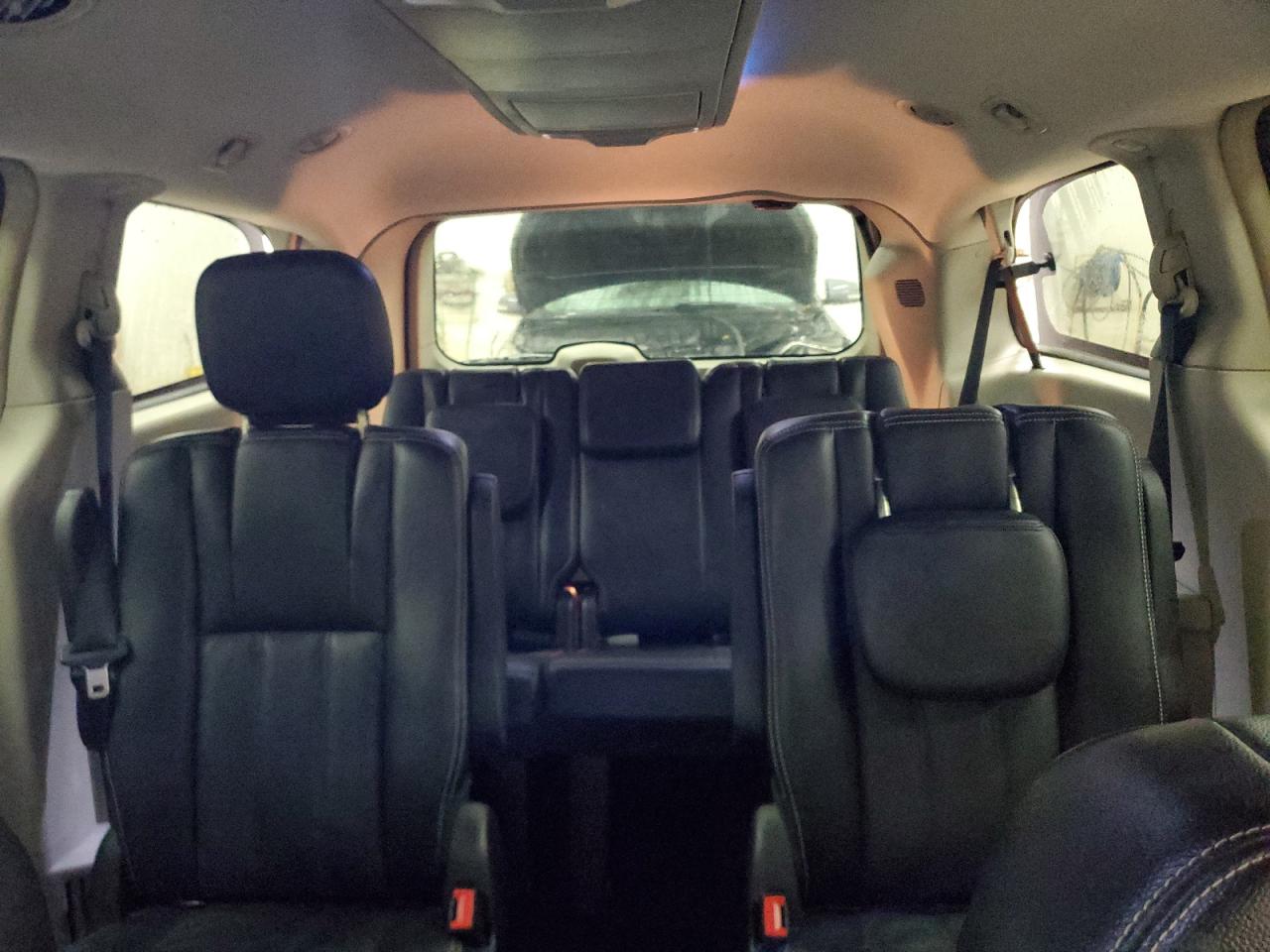 CHRYSLER TOWN & COUNTRY TOURING