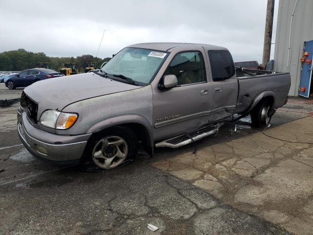 Global Auto Auctions: 2002 TOYOTA TUNDRA ACC