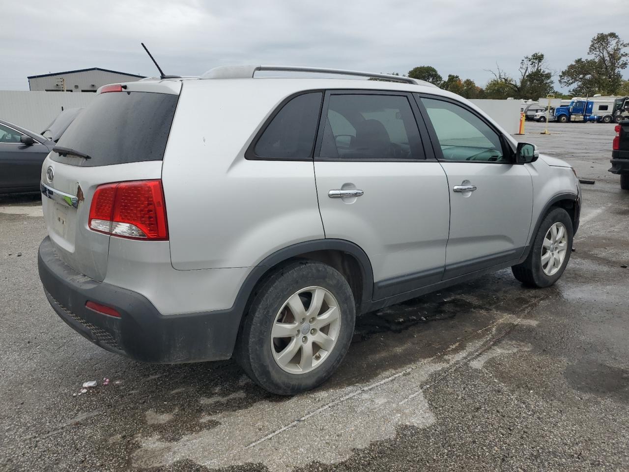 KIA SORENTO BASE