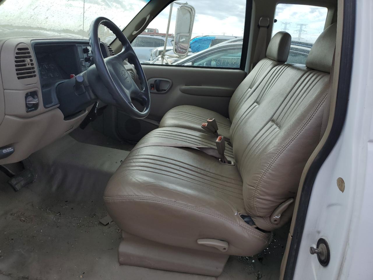 Lot #3287774093 1996 CHEVROLET GMT-400 C3