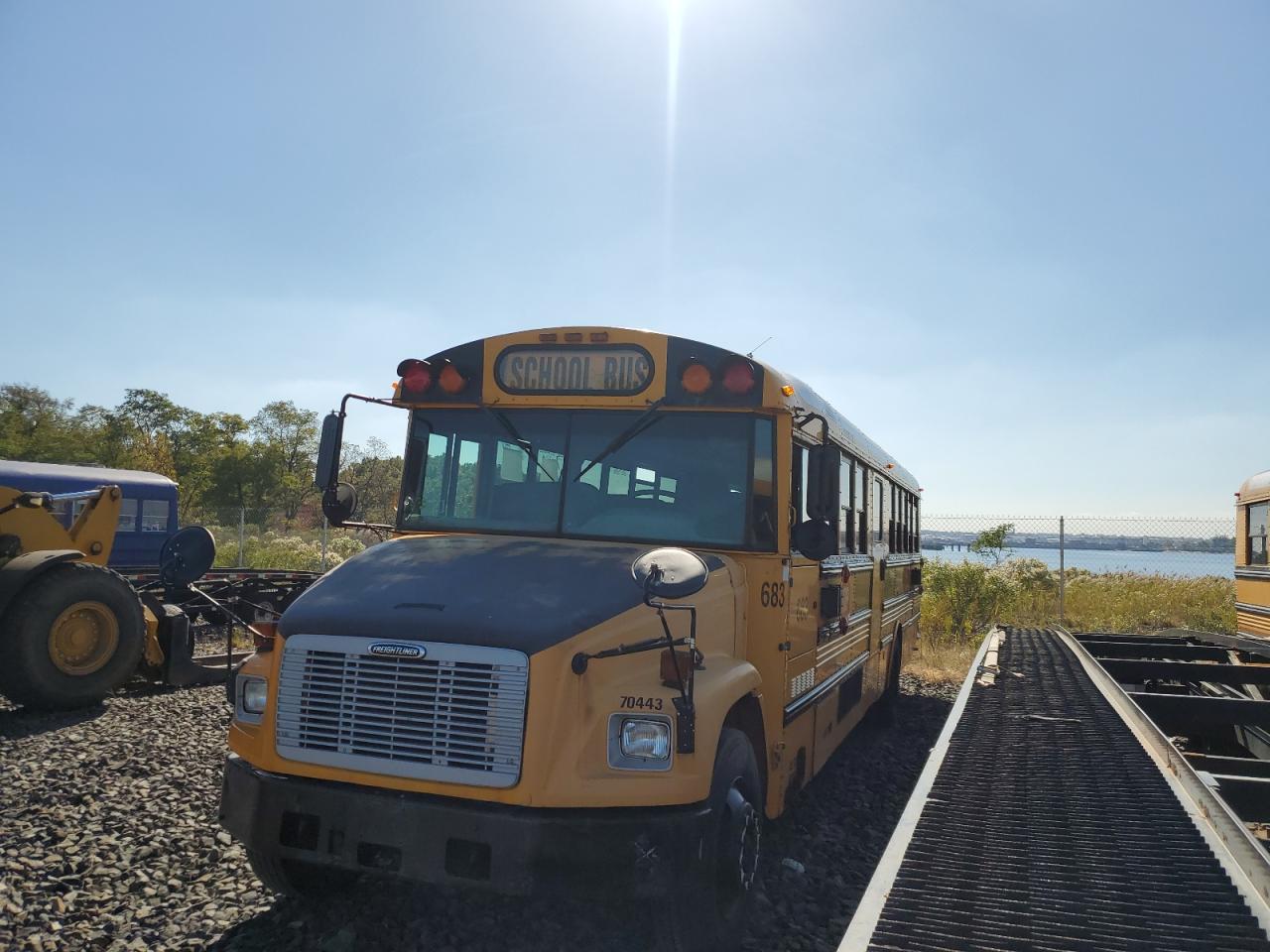 Lot #3276362788 2006 FREIGHTLINER SAF-T-LINER C2