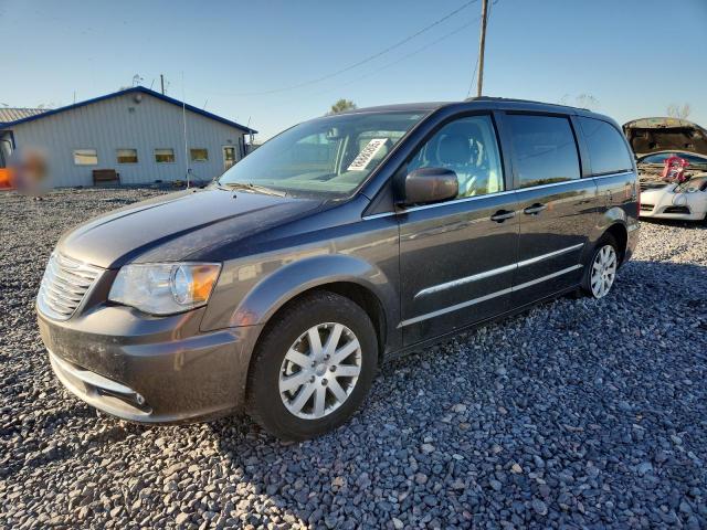Global Auto Auctions: 2016 CHRYSLER TOWN & COU