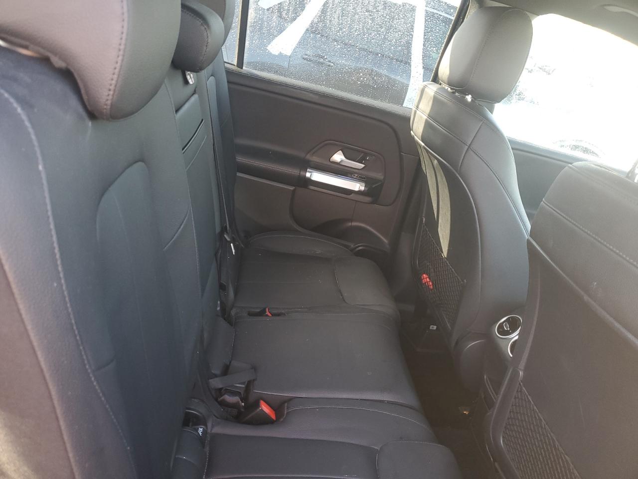 MERCEDES-BENZ GLB-CLASS 250