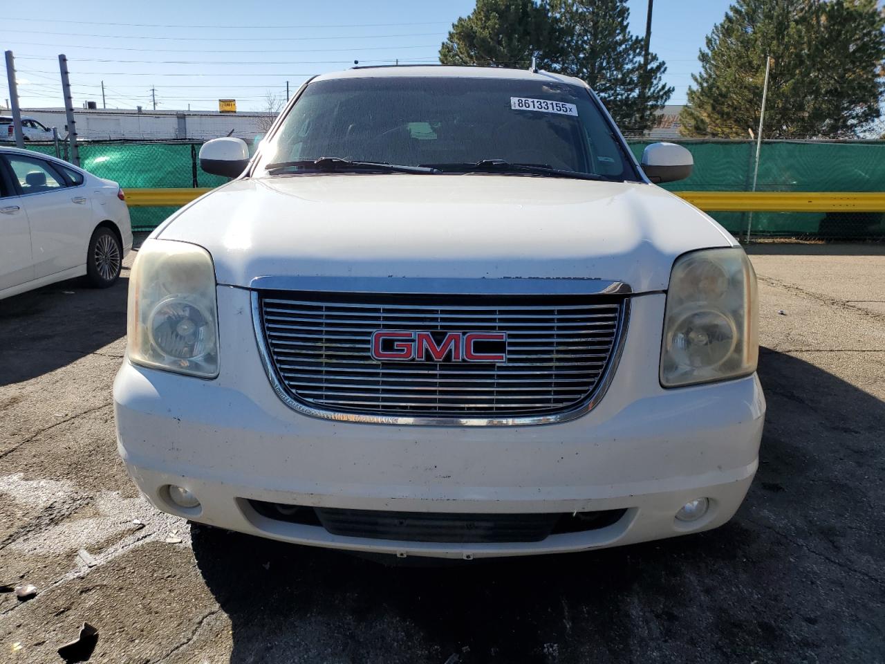 GMC YUKON K1500 SLT