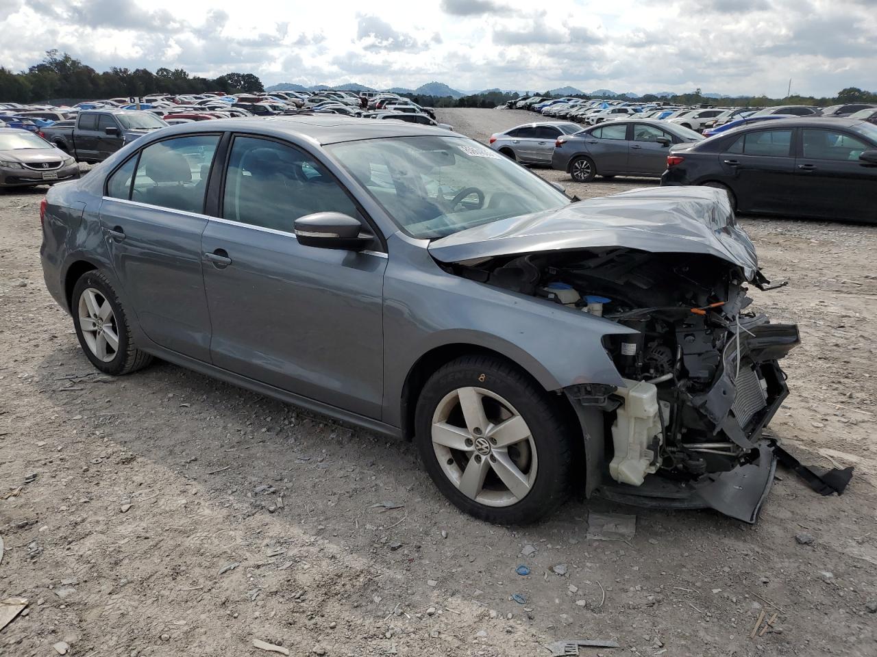 VOLKSWAGEN JETTA TDI