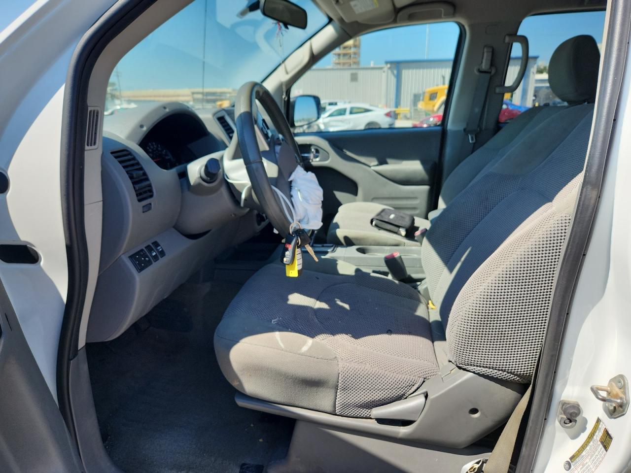 Lot #3316093259 2018 NISSAN FRONTIER S