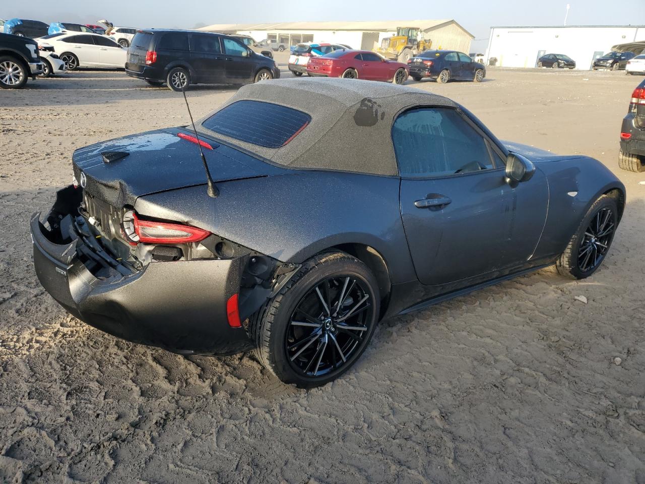 MAZDA MX-5 GRAND TOURING