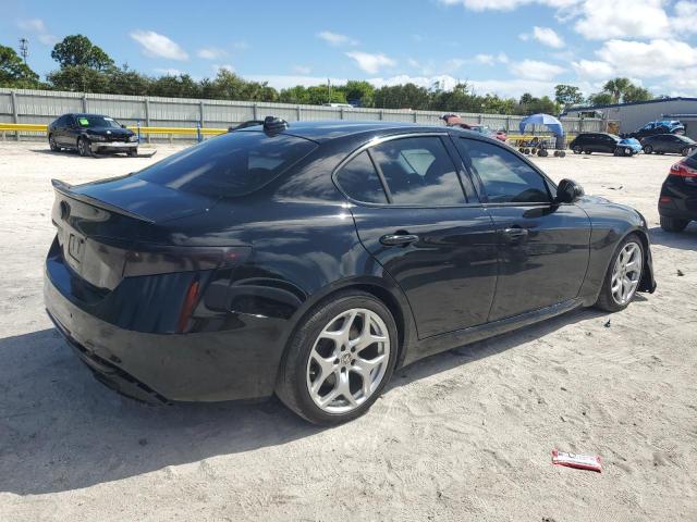 2018 ALFA ROMEO GIULIA TI ZARFAECN7J7591700