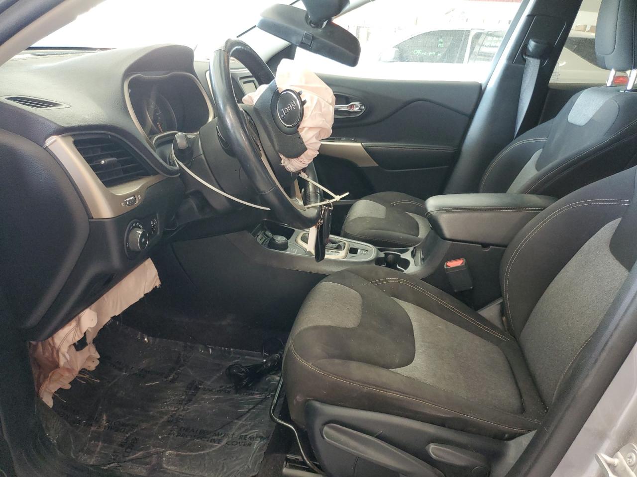 JEEP GRAND CHEROKEE LATITUDE