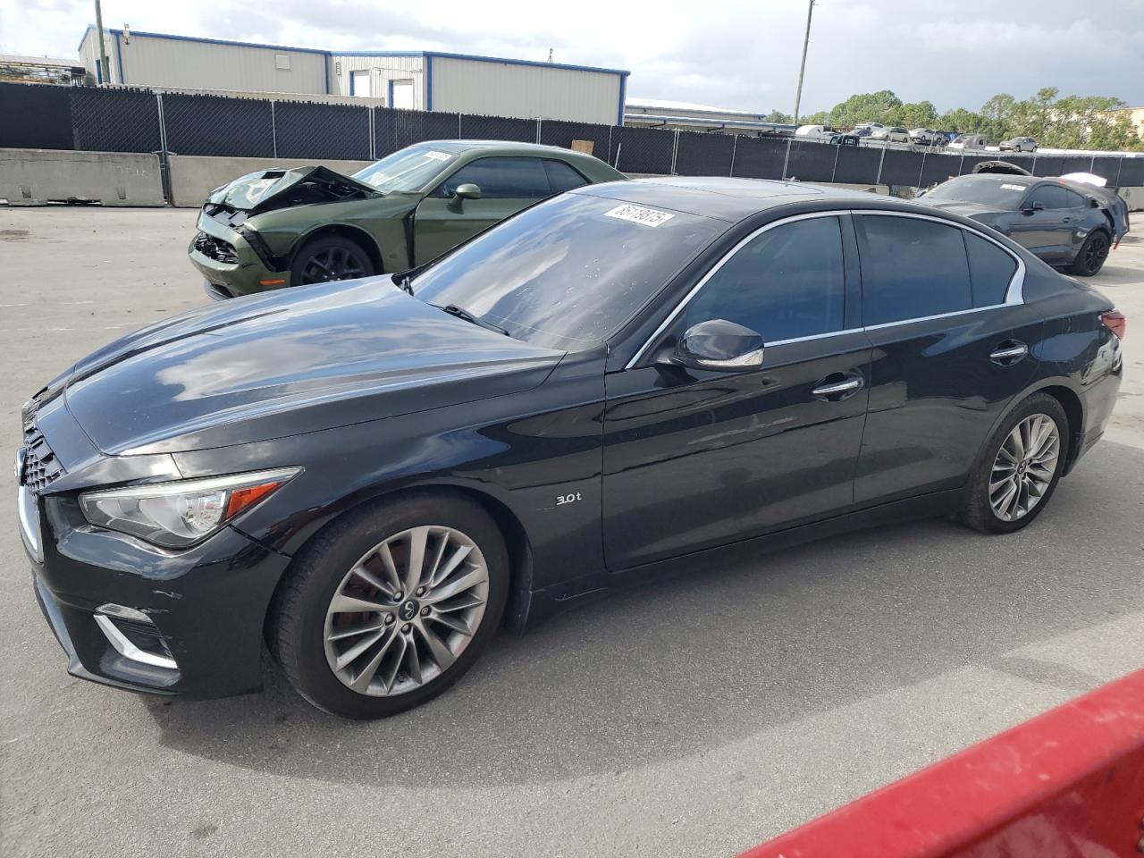 INFINITI Q50 PURE