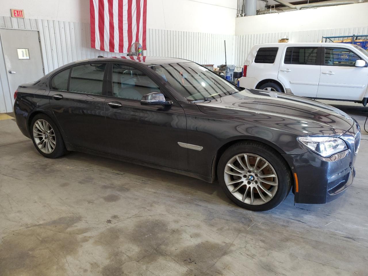 BMW 7 SERIES I