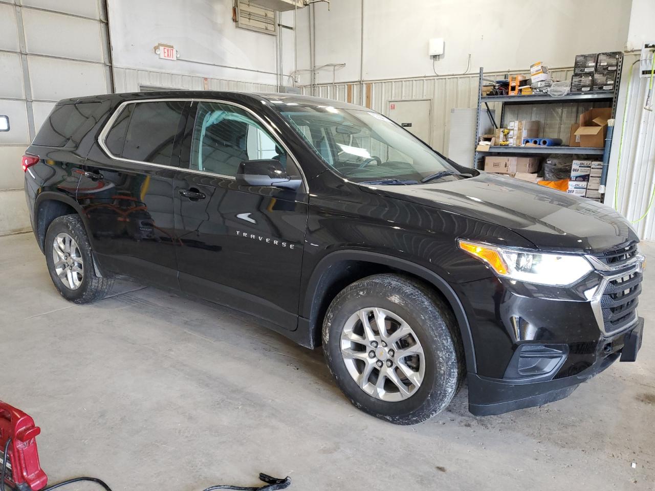 CHEVROLET TRAVERSE LS
