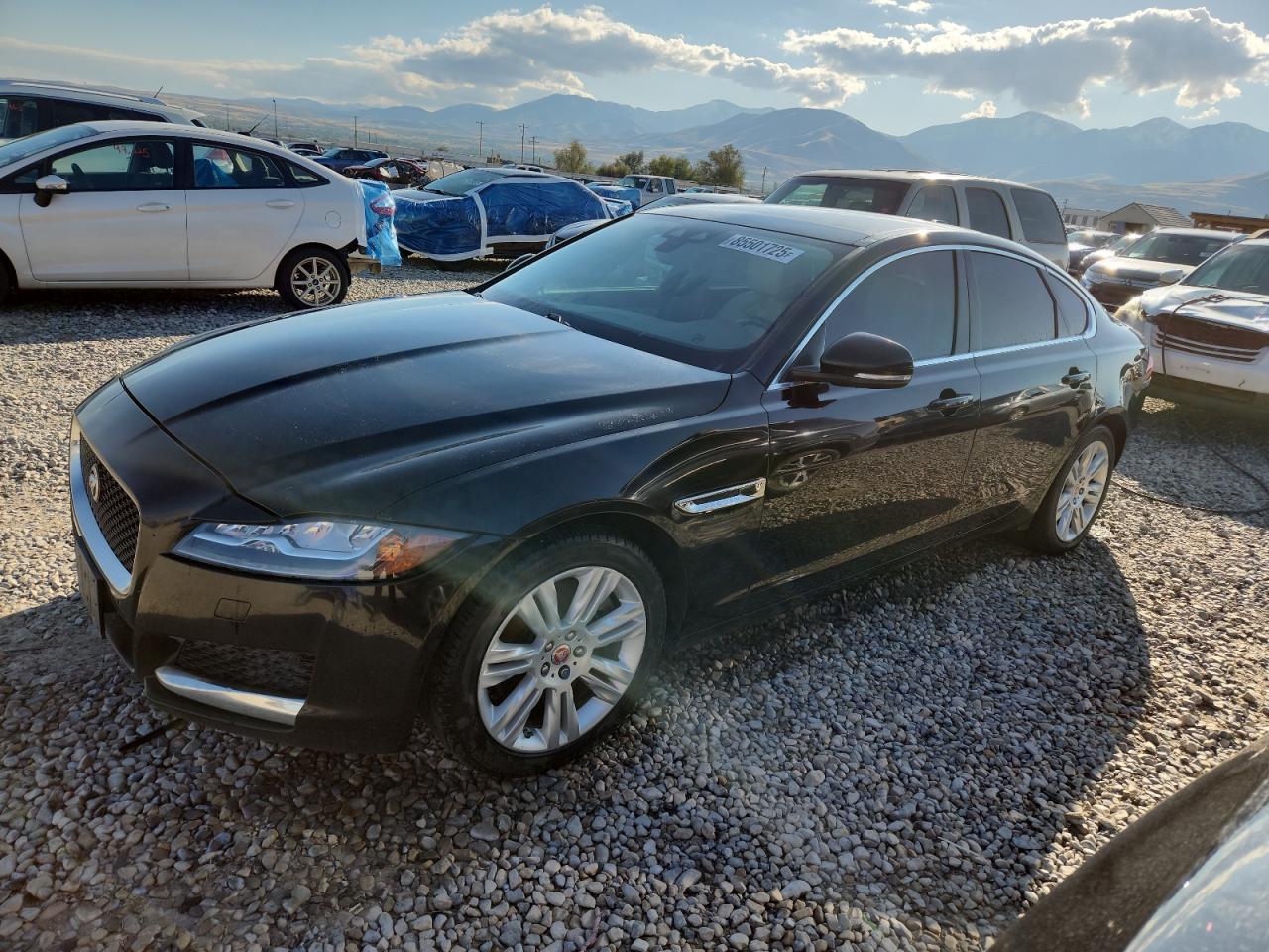 JAGUAR XF PREMIUM