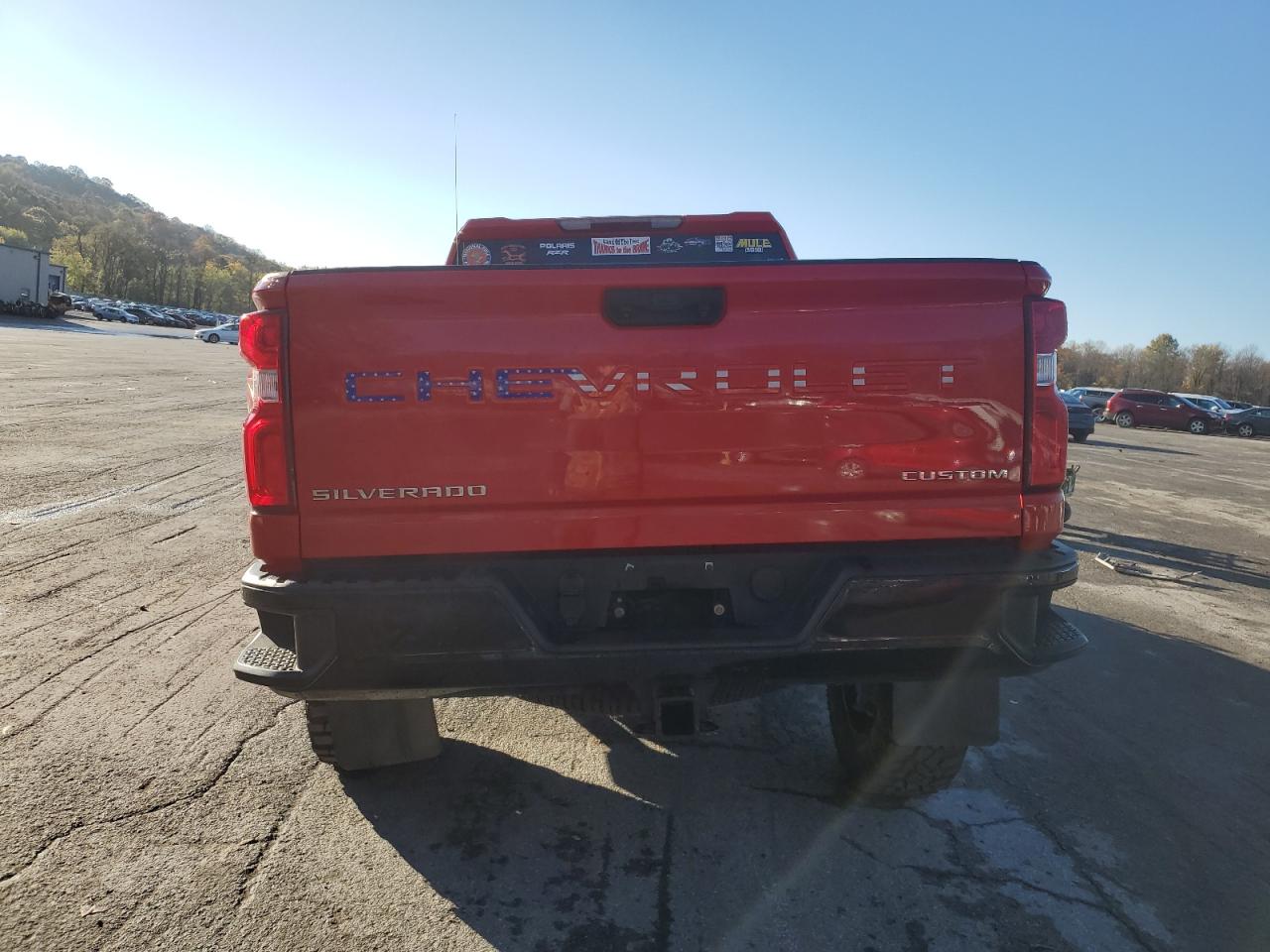 CHEVROLET SILVERADO K2500 CUSTOM