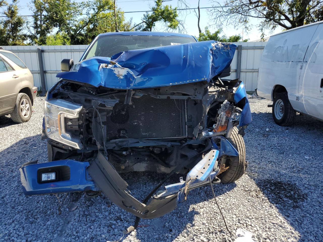 FORD F-150 SUPERCREW