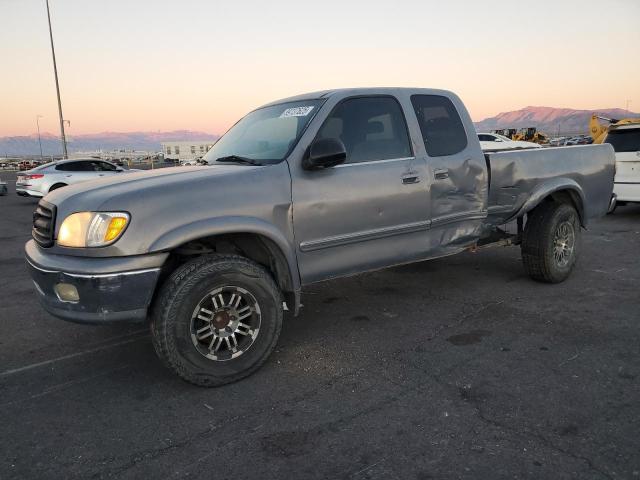 Global Auto Auctions: 2000 TOYOTA TUNDRA ACC