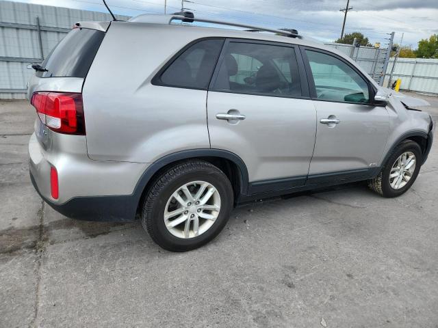 2015 KIA SORENTO LX - 5XYKTDA77FG653768