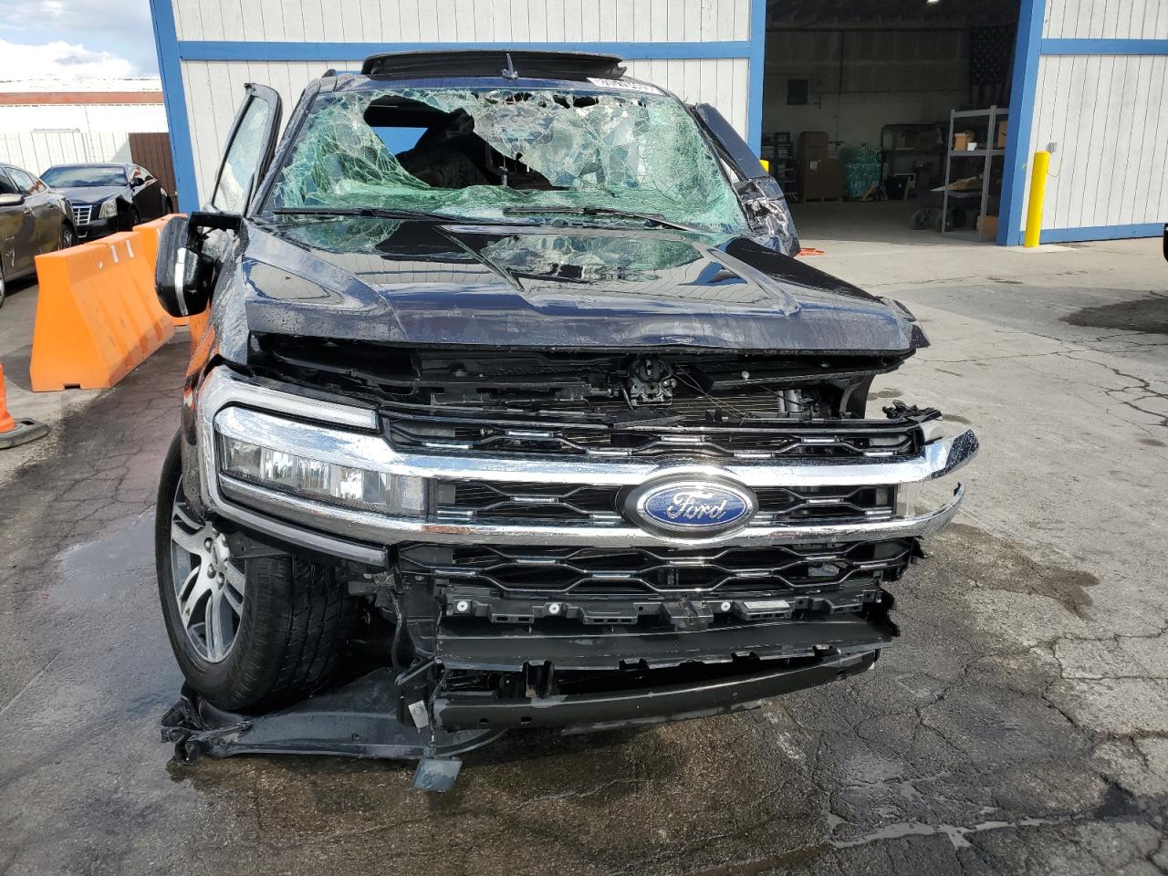 FORD EXPEDITION LIMITED