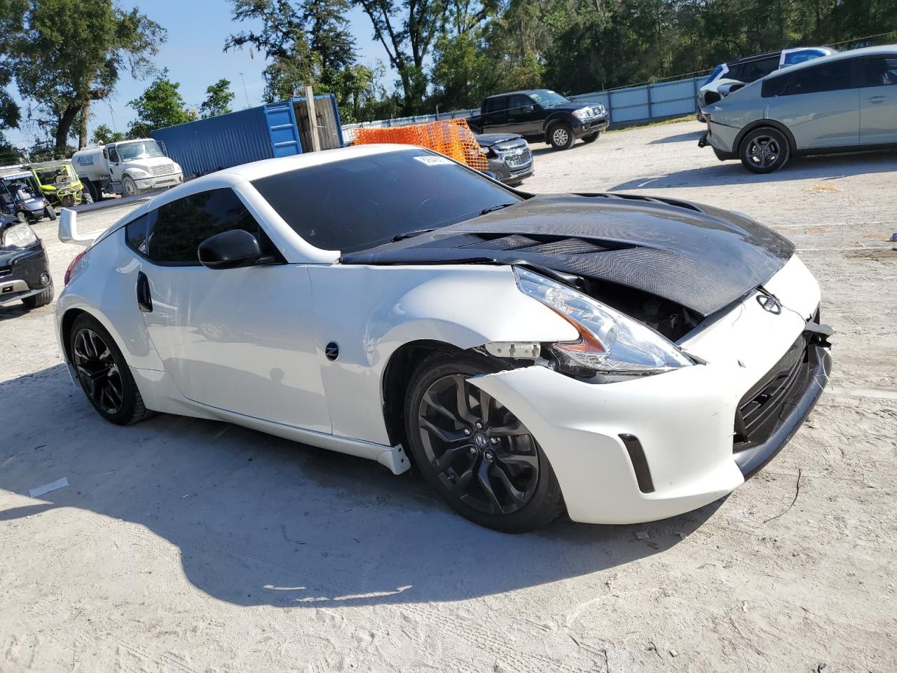 NISSAN 370Z BASE