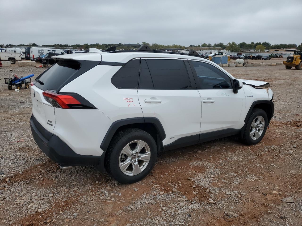 TOYOTA RAV4 XLE