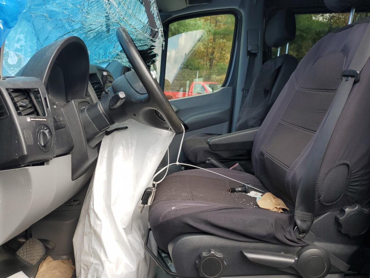 MERCEDES-BENZ SPRINTER 2500