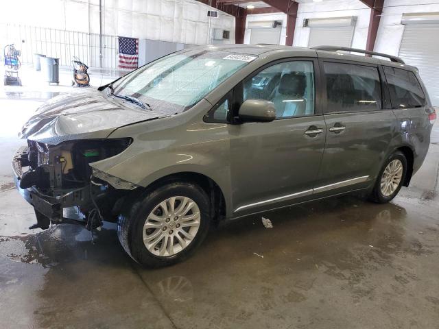 Global Auto Auctions: 2013 TOYOTA SIENNA XLE