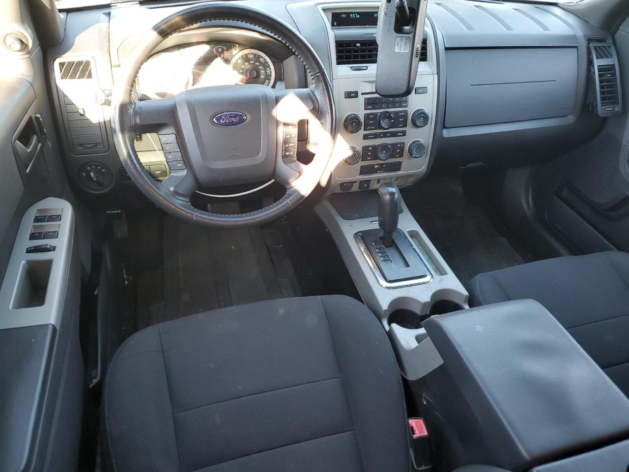 FORD ESCAPE XLT