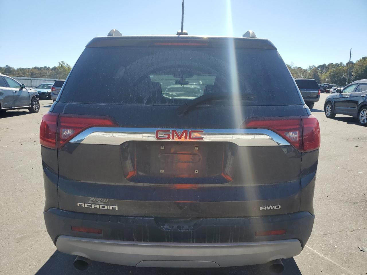 GMC ACADIA SLE