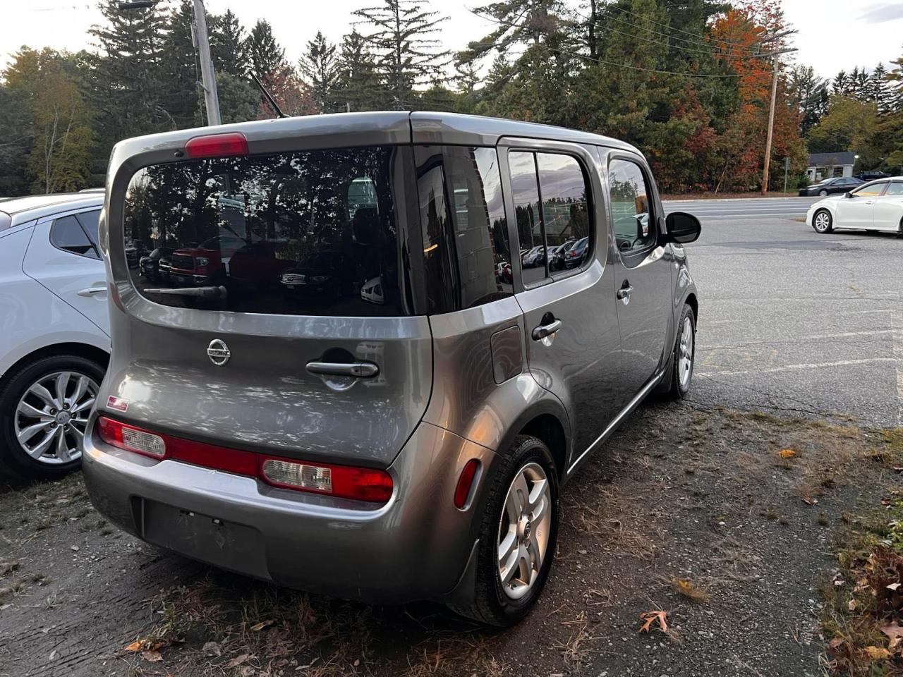 NISSAN CUBE BASE