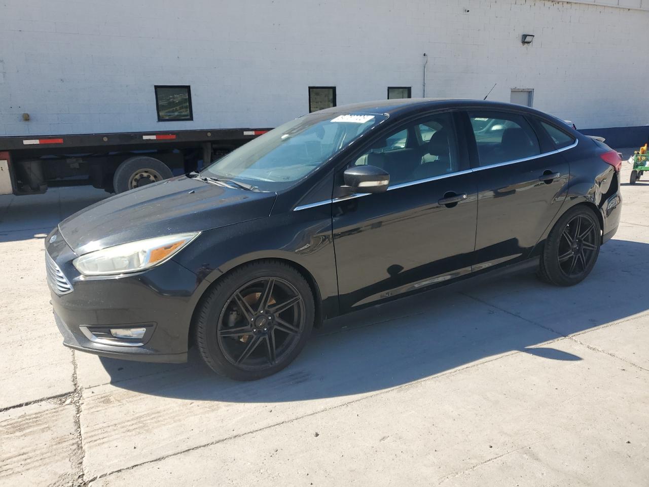 FORD FOCUS TITANIUM