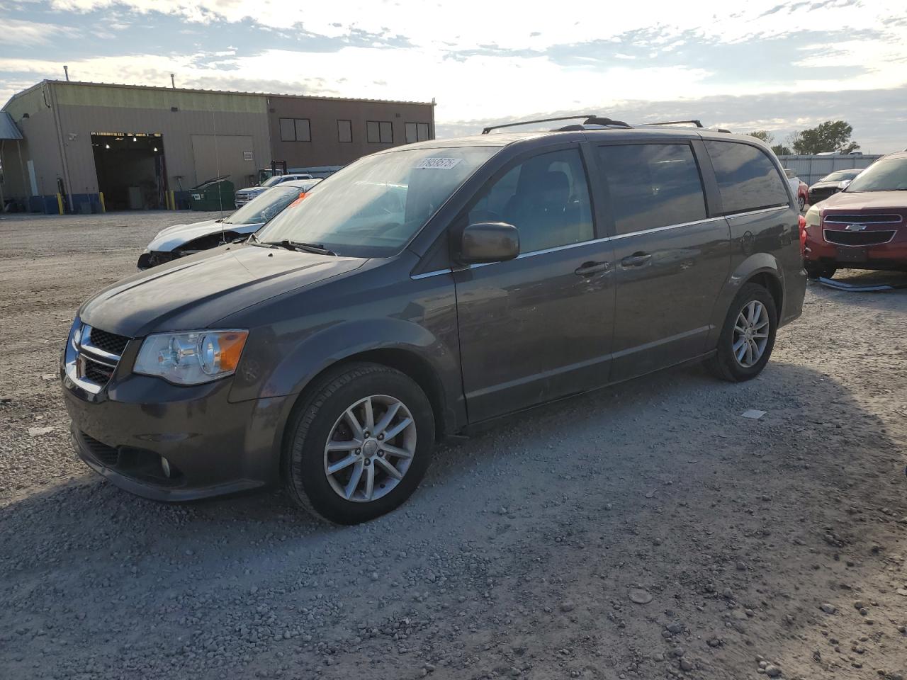 DODGE GRAND CARAVAN SXT