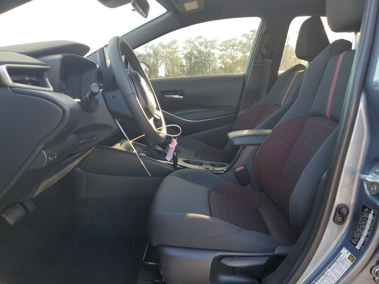 Lot #3302910092 2023 TOYOTA COROLLA SE