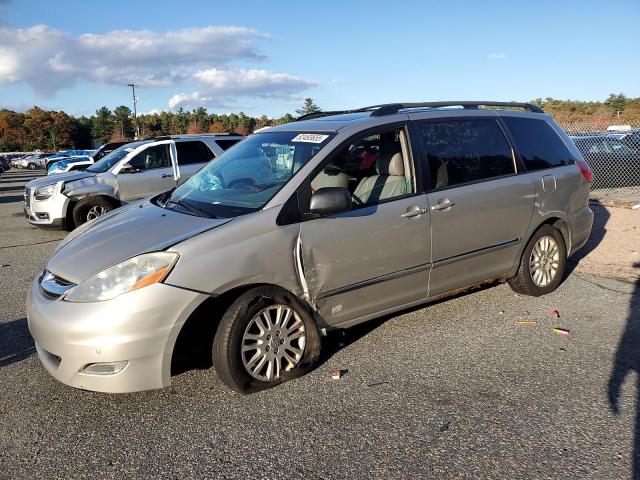 Global Auto Auctions: 2007 TOYOTA SIENNA XLE