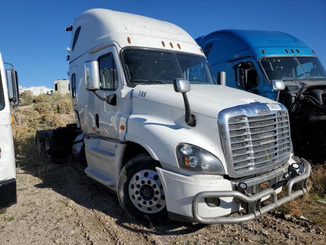 FREIGHTLINER CASCADIA 1