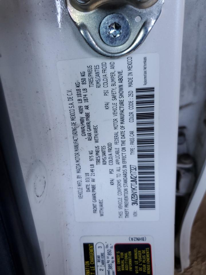 Lot #3311480233 2018 MAZDA 3 SPORT