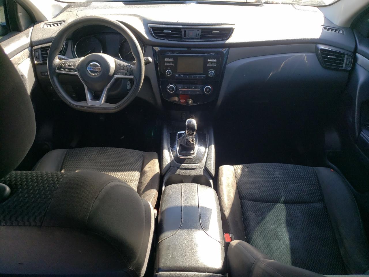 NISSAN ROGUE SPORT S